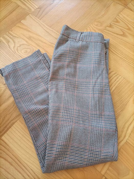 Spodnie cygaretki Zara s 36