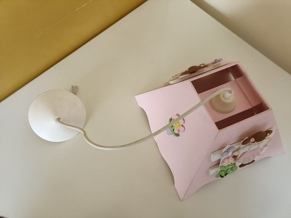 Candeeiro tecto - criança