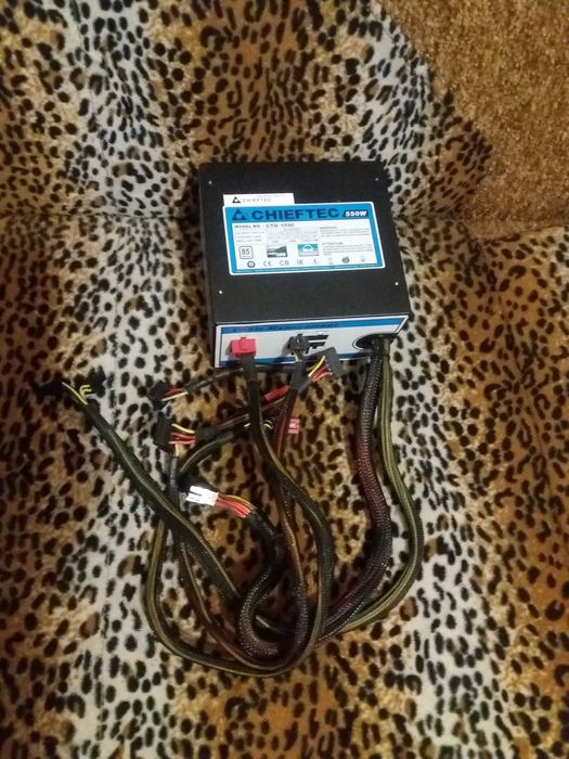 Блок питания Chieftec CTG-550C