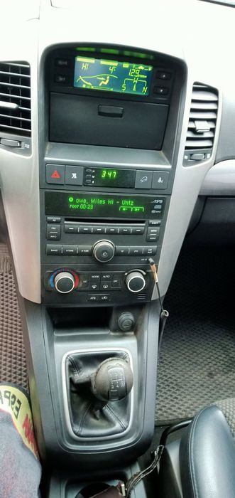 Продаю Шевроле Каптива