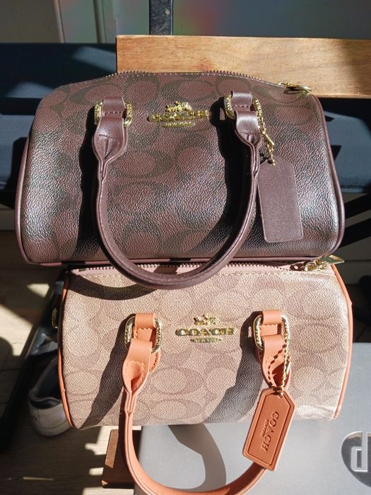 Duas malas Coach 90€