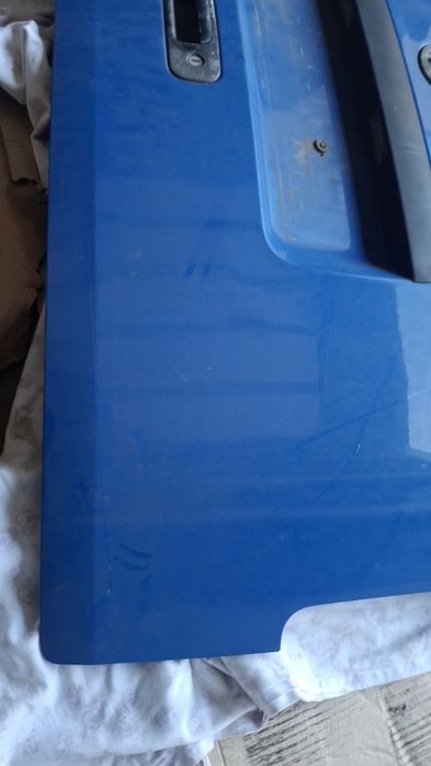 Vw caddy  klapa bagażnika oryginał lakier
