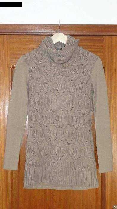 Camisola de senhora de gola bege