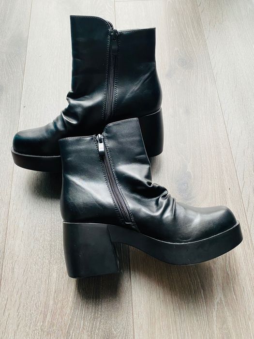 Стильні Жіночі ботільйони осінь-весна