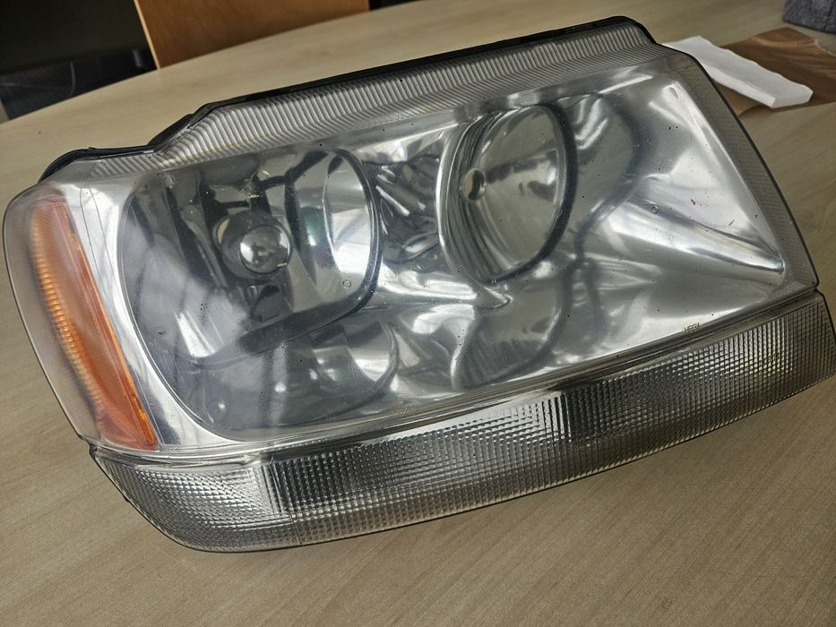Óptica Jeep Grand Cherokee WJ