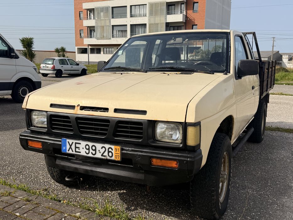 Nissan d21 4x4 king cab 260.000kms