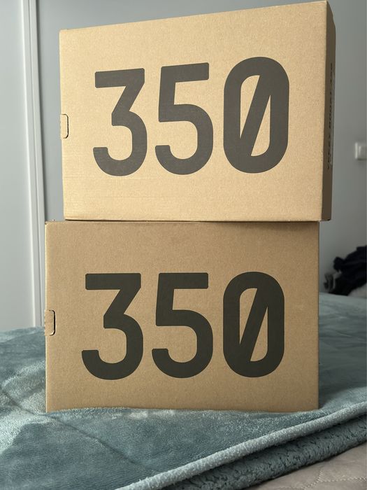 YEZZY Boost 350 V2