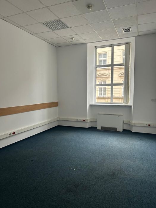 ATRAKCYJNY lokal biurowo-usługowy 147 m² – Kraków, Ul. Zwierzyniecka ŚCISŁE CENTRUM GOTOWY DO UŻYTKOWANIA