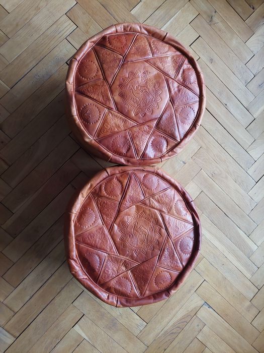 Pufa skórzana szt 2