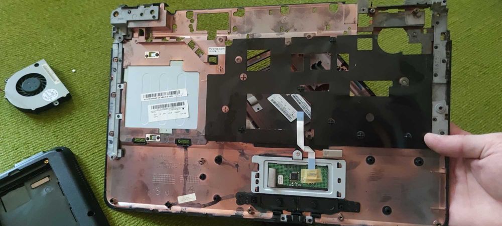 Разборка Lenovo G550 G555