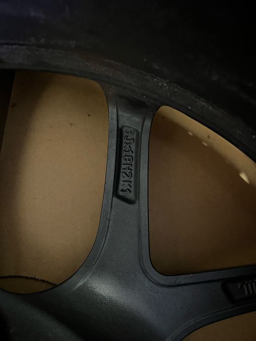 Borbet Felga Y 8x18 ET40 5x114,3 bronce Y