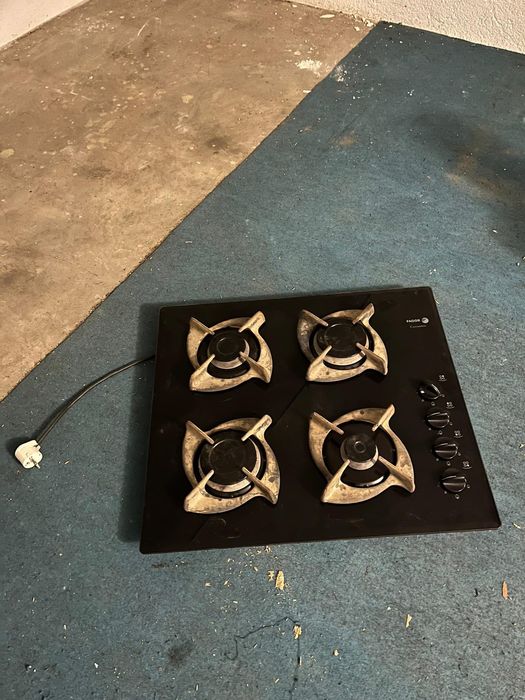 Placa fogão (FAGOR) preta encastrável 2CFI-4GL