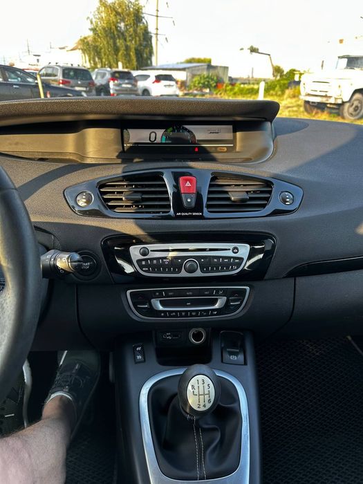 Renault Scenic 3 Bose 2011 рік в гарному стані