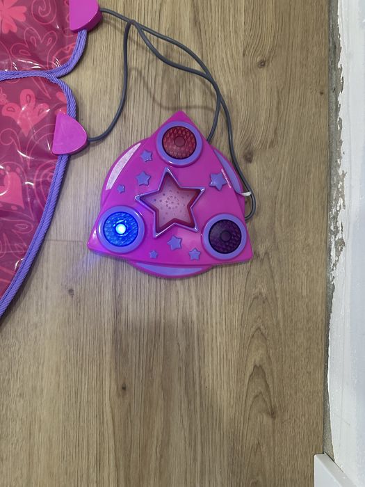 Jogo/ tapete som e dança da Violetta