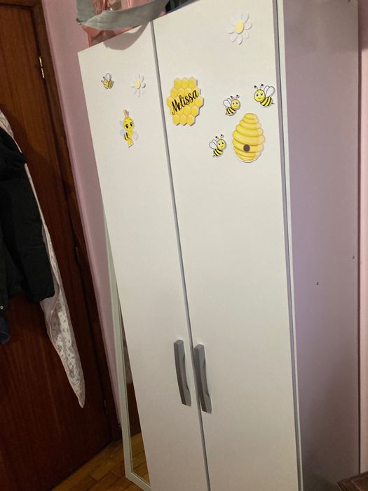 Armário de duas portas