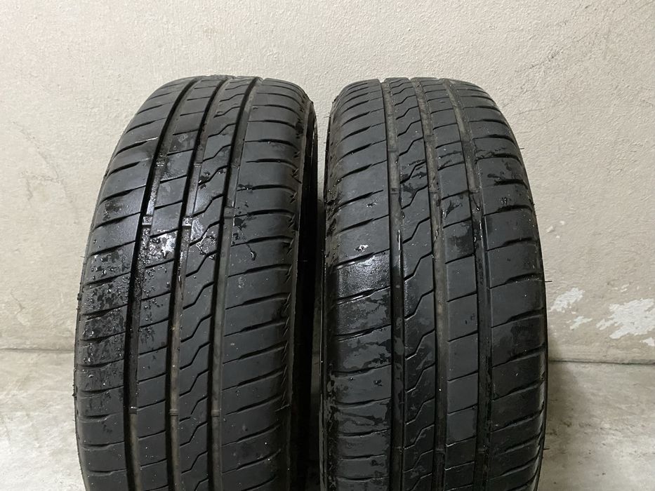 2 pneus Firestone 185/65R15 como novos