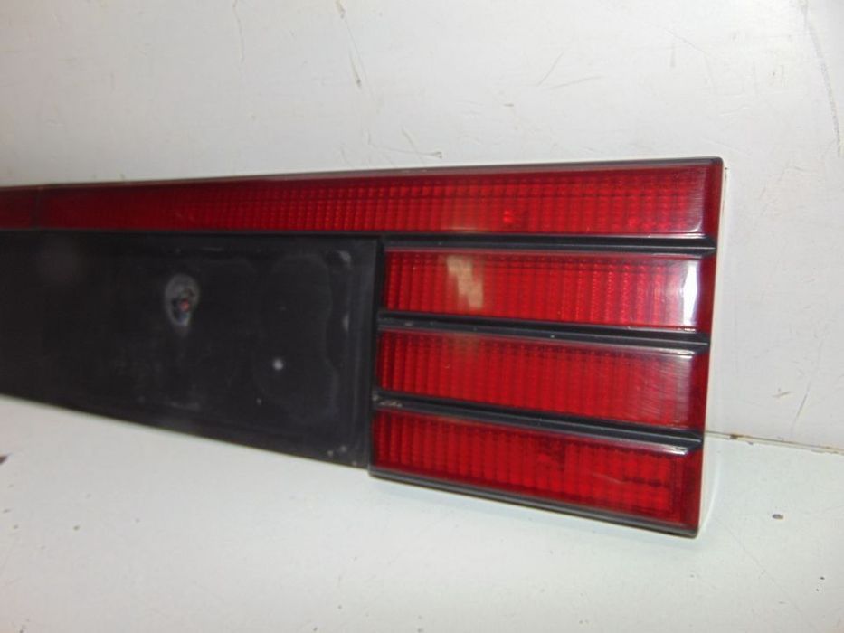 Opel ascona  placa reflectora