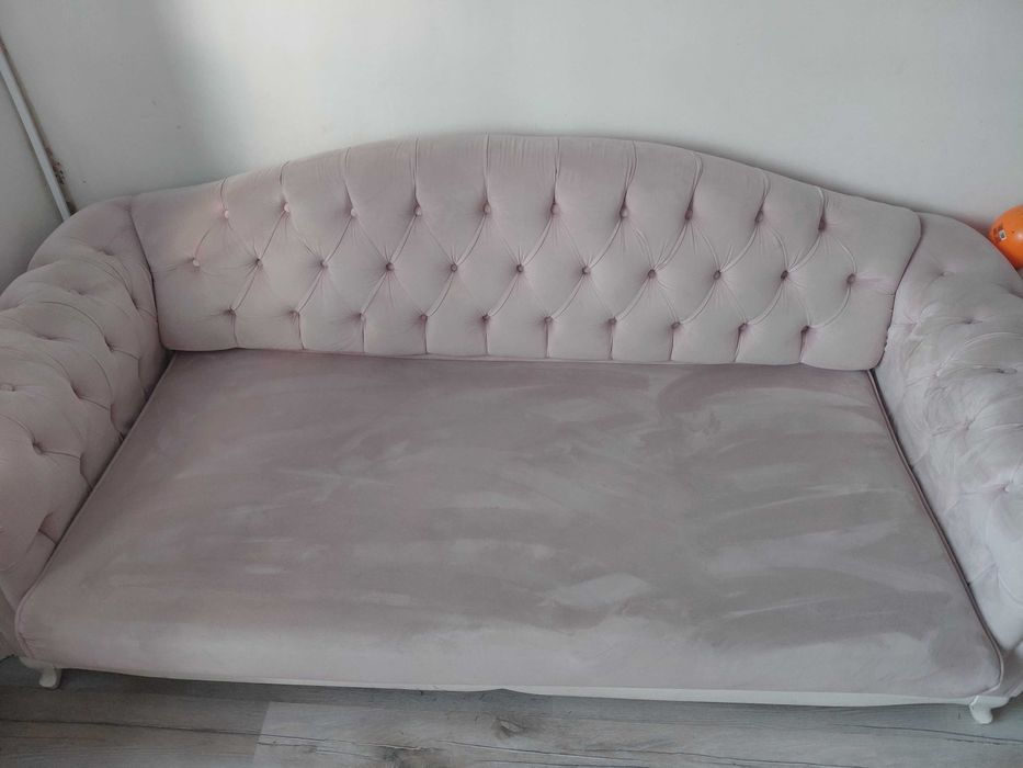 Sofa chesterfield