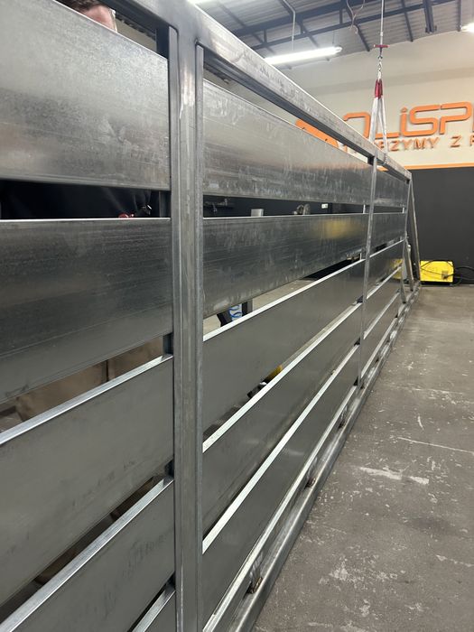 Sprzedaz , montaz ogrodzen . Producent bram super jakosc . OLISPAW