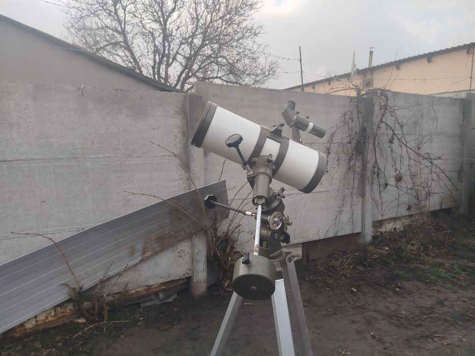 Професіональний телескоп UFO