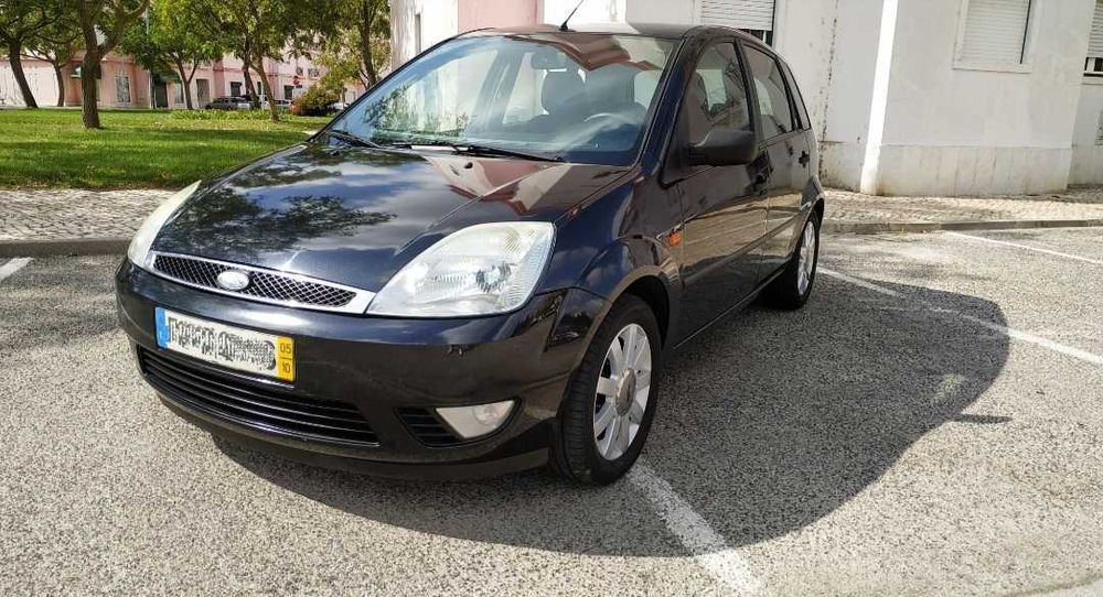 FORD FIESTA 1.4 TDCi GHIA 5 Portas
