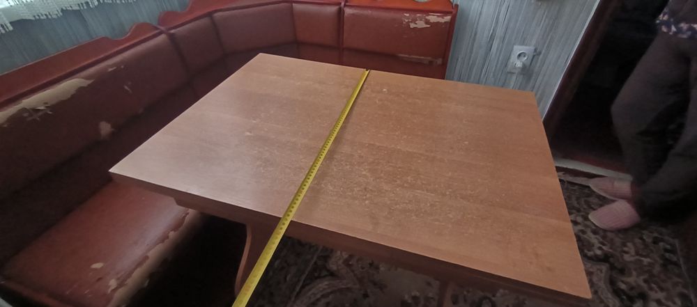 Стіл кухонний розкладний