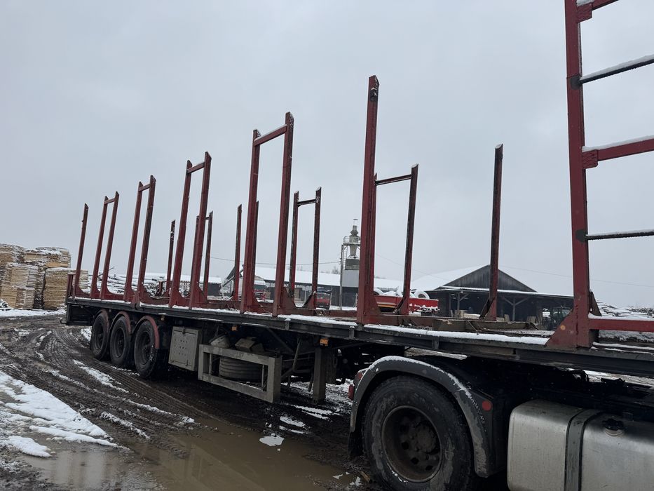 Напівпричіп-лісовоз 3-вісний в наявності, нова ризина