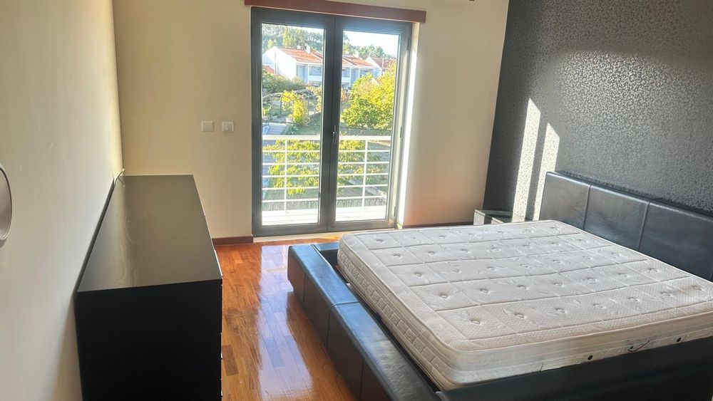 Apartamento T3 em Ansião com garagem (despesas incluidas) - disponível início Novembro