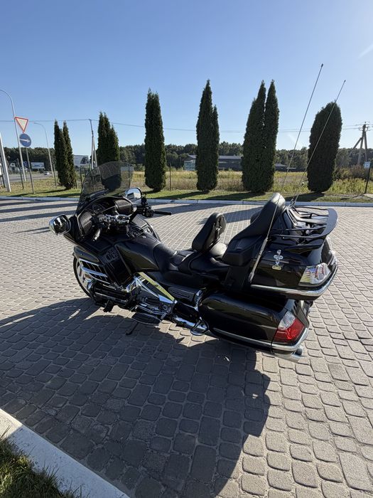 Gold Wing  GL1800  Tour Мотоцикл туристичний Голд Вінг 2010 р