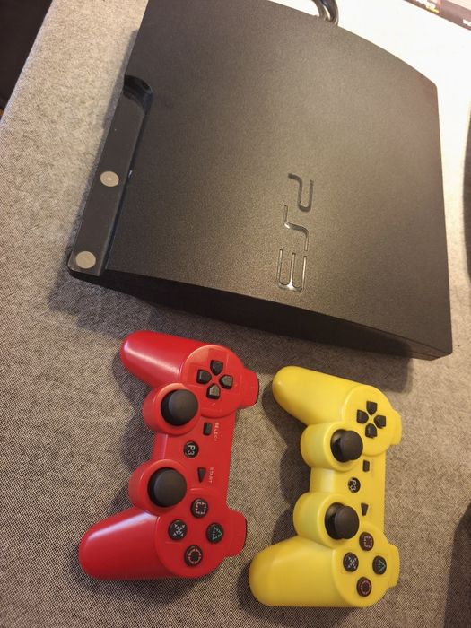Playstation 3 + Joysticks e jogos