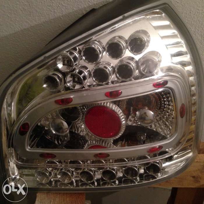 Farol/ótica traseira direita em led para AUDI A3