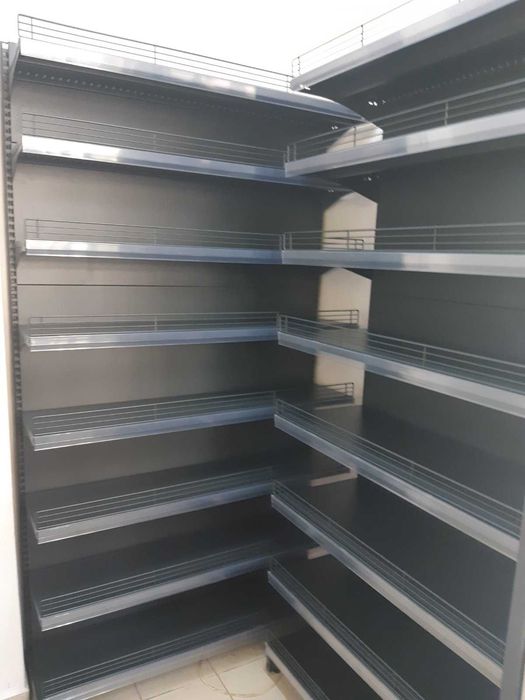Стелажі, каси, холодильники в магазин. Гранти на торгове обладнання
