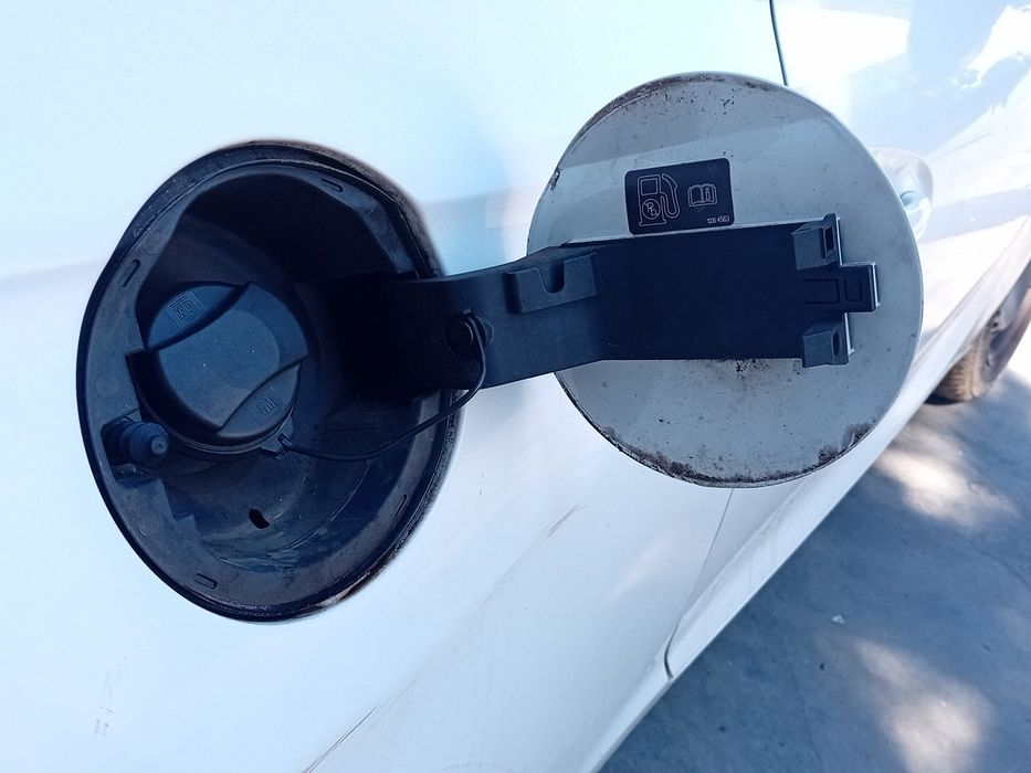 Tampa depósito combustível OPEL Adam (M13)