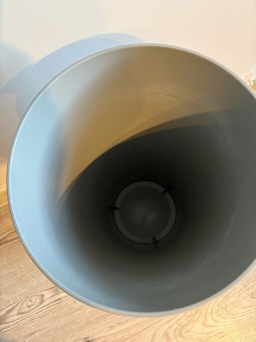 Doniczka - plastic odcien beton