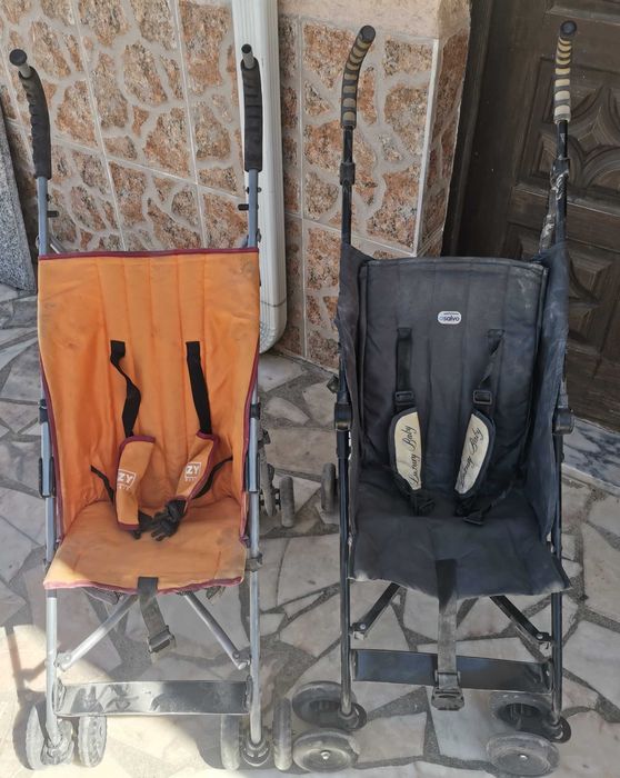 2 Carrinhos de criança