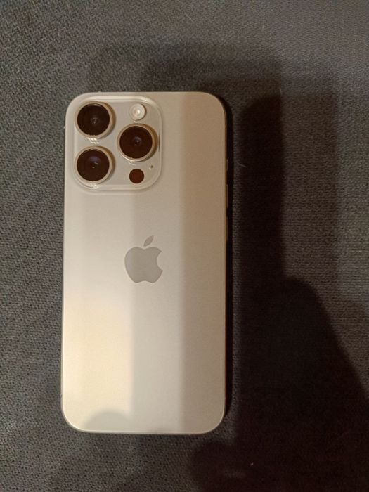 Apple iPhone 15 Pro 256GB Natural Titanium
