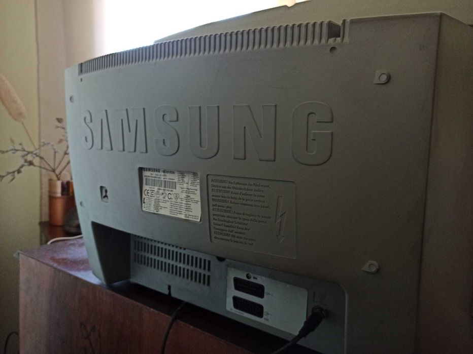 Televisão SAMSUNG 67 cm (26'')