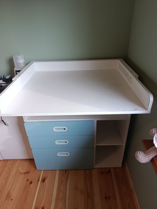 Przewijak ikea smastad 

O