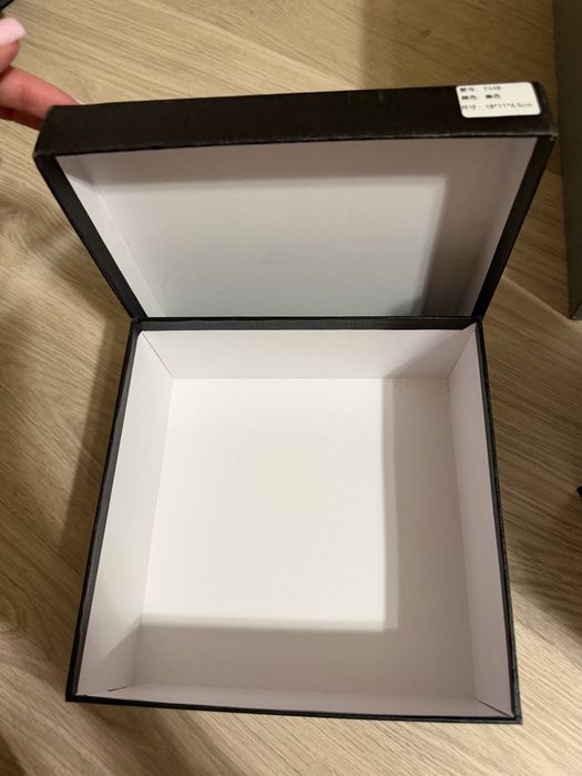Брендові коробки balenciaga chanel saint lauren