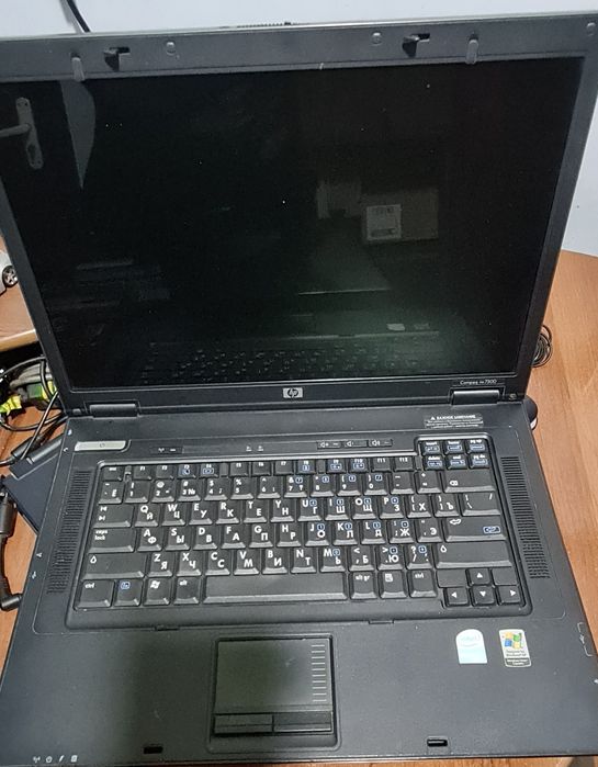 Ноутбук HP Compag nx 7300