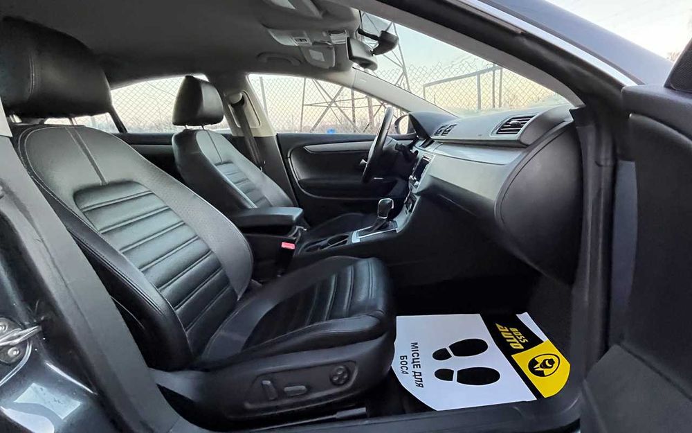 Volkswagen Passat 2011