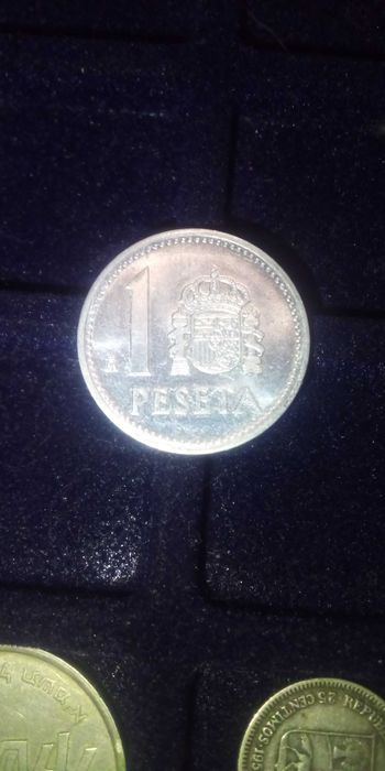 Moeda de 1 peseta de1989 em alumínio