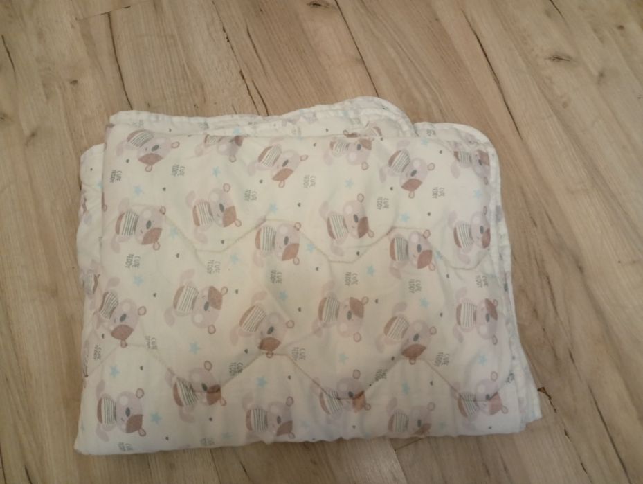 Kołderka cienka caloroczna dla dziecka 100x160