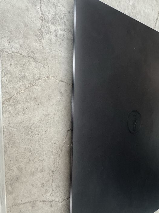 Laptop Latitidute 9440 14” IPS i7 1365U 32gb/512 gb Win11