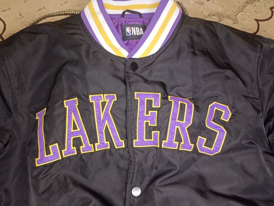 Бомбер Los Angeles Lakers