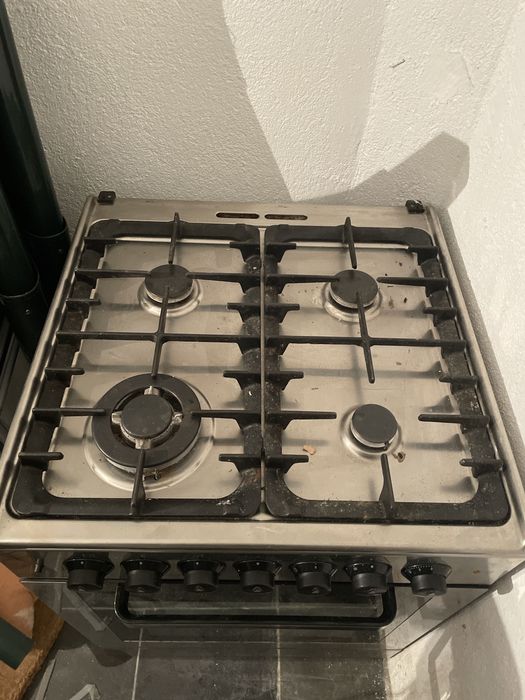 Forno e Fogão a gás combinado Eletrolux