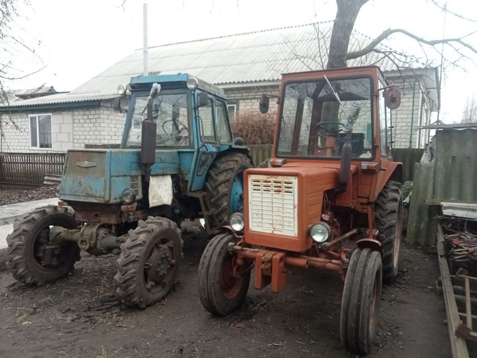 Три трактори одним лотом ЛТЗ-55, Т-25