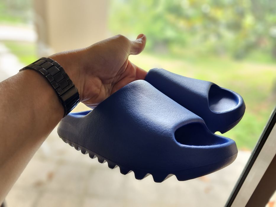 Adidas Yeezy Slide in Azure
