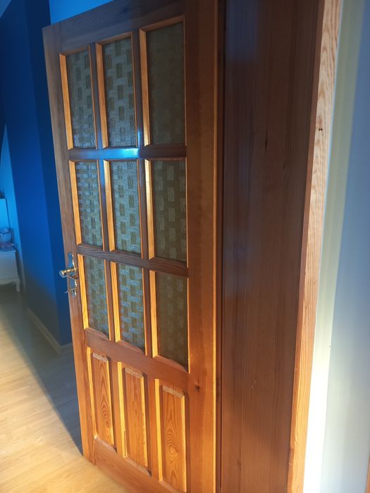 Drzwi wewnętrzne drewniane wraz z ościeżnicą 80, 60, 70