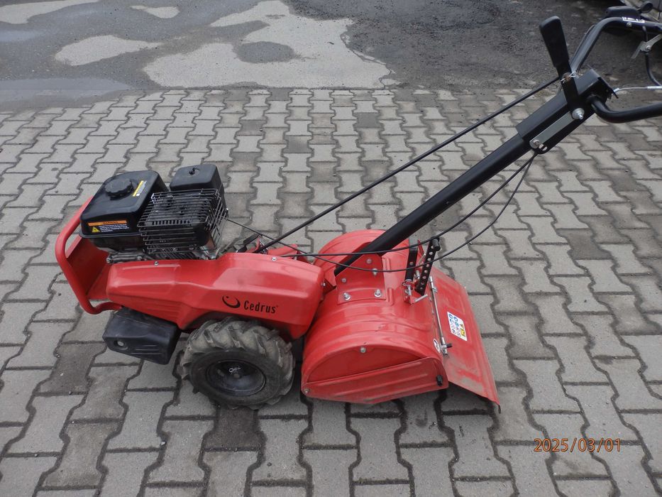 WYNAJEM Glebogryzarki z napędem separacyjna wertykulator walce kosy